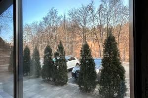 комерційна за адресою Садово-Ботанічна вул. (Тимірязєвська), 46