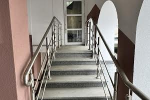 комерційна за адресою Герцена вул., 35В