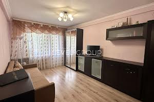 квартира за адресою Воскресенська вул., 7
