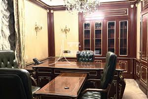 комерційна за адресою Костельна вул., 6