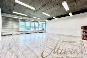 комерційна за адресою Кловський узвіз, 7a