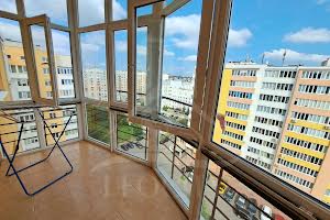 квартира за адресою Червоної Калини просп., 72