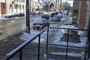 коммерческая по адресу Константиновская ул., 63/12