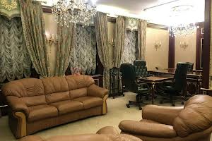 комерційна за адресою Костельна вул., 4