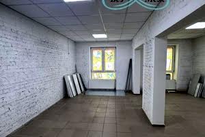 коммерческая по адресу Петровская ул., 1
