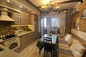 квартира за адресою Драгоманова , 1г