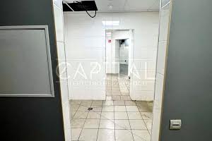 комерційна за адресою Тараса Шевченка бульв., 37/122