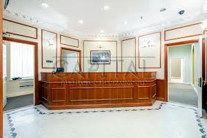 коммерческая по адресу Жилянская ул., 5/60