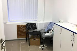 коммерческая по адресу Богдана Гаврилишина ул. (Ванди Василевської), 10