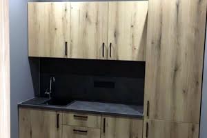 комерційна за адресою Кловський узвіз, 7