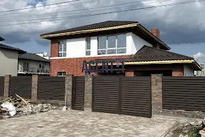 будинок за адресою Кленова вул.