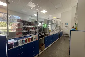 комерційна за адресою Київ, Практична вул., 2