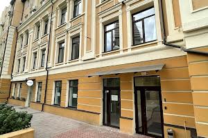 комерційна за адресою Глибочицька вул., 40