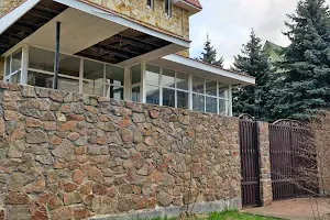 коммерческая по адресу Вишнева, 68