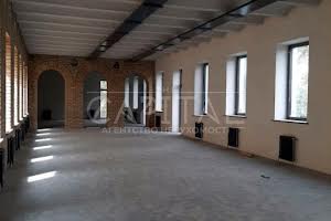 комерційна за адресою Прорізна вул., 8