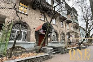 комерційна за адресою Варязький пров., 8