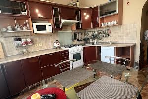 квартира за адресою Ярослава Карпінця вул., 2