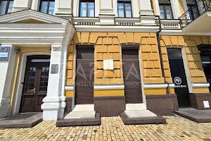 коммерческая по адресу Владимирская ул., 22