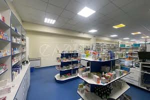 комерційна за адресою Ярослава Івашкевича вул., 5а
