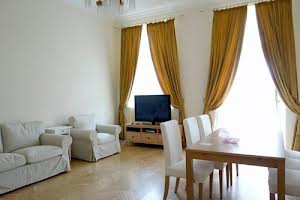 квартира за адресою Заньковецької вул., 10