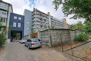 коммерческая по адресу Лондонська ул. (Пітерська), 5