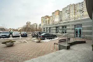 коммерческая по адресу Николая Ушакова ул., 1-Д