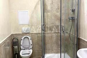комерційна за адресою Інститутська вул., 18