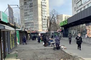 комерційна за адресою Авіаконструктора Антонова вул., 35