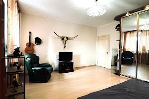 квартира за адресою Мироносицька вул., 75