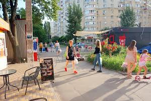 комерційна за адресою Гвардійців-Широнінців вул., 33