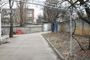 комерційна за адресою Олексія Курінного вул. (Карла Маркса), 40