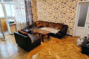 квартира за адресою Дігтярна вул. (Труфанова), 14