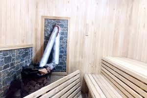 будинок за адресою Центральна, 11