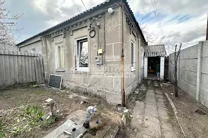 дом по адресу Миколи Зерова ул. (Красноградська), 26