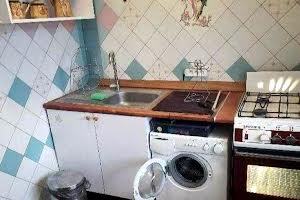 квартира за адресою Зодчих вул., 4