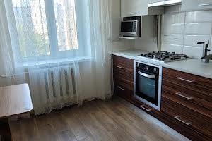 квартира за адресою Макарова, 52