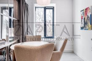 комерційна за адресою Костельна вул., 6