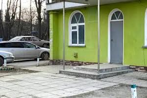 коммерческая по адресу Київська, 20