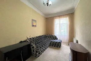 квартира за адресою Ново-Баварський просп. (Ілліча), 115