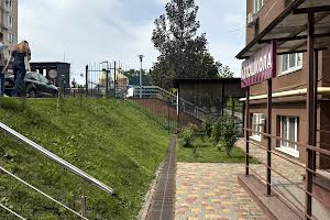 комерційна за адресою Соборна вул., 103/1