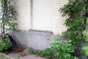 коммерческая по адресу Лютеранская ул., 19