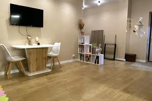 квартира за адресою Козакевича вул., 31