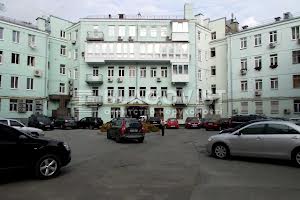 коммерческая по адресу Михаила Грушевского ул., 28