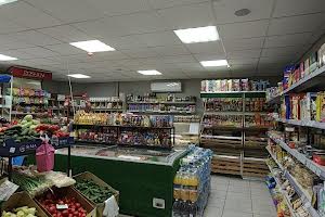 комерційна за адресою Ярослава Мудрого вул., 10/1