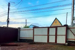 будинок за адресою Центральна вул.