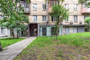 комерційна за адресою Джона Маккейна вул. (Івана Кудрі), 10