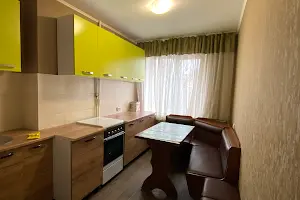 квартира за адресою Героїв просп., 12