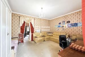 квартира за адресою Роганська вул., 89