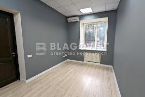 коммерческая по адресу Довнар-Запольского ул., 4