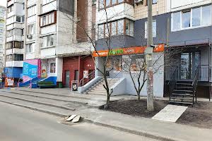 комерційна за адресою Бориса Гмирі вул., 5-А
